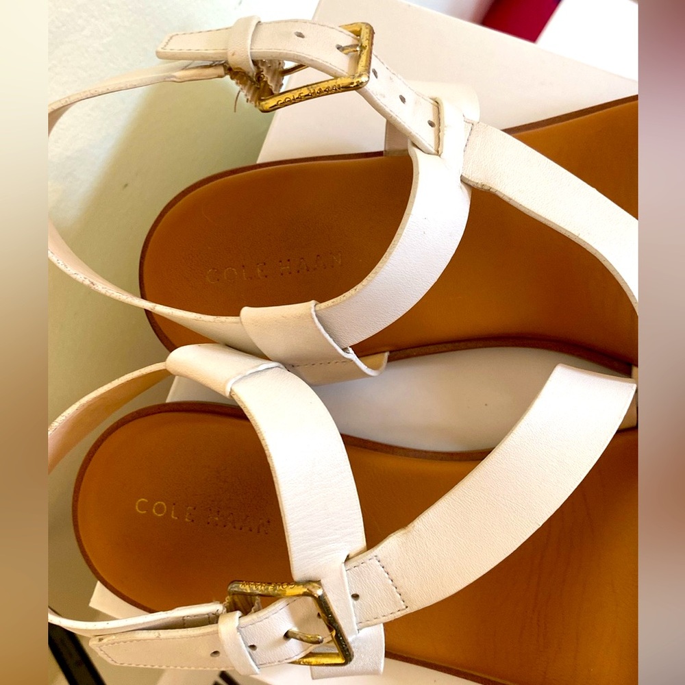 Cole Haan Findra Strappy White and Tan Women's Sandals Size 8 - Picture 2 of 13